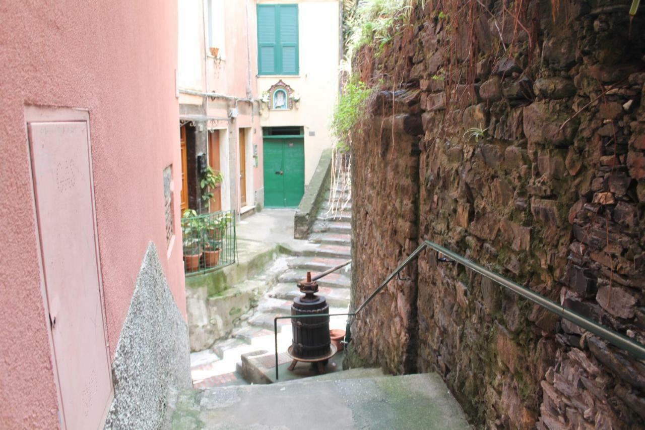Guardando Le Stelle Appartement Vernazza Buitenkant foto