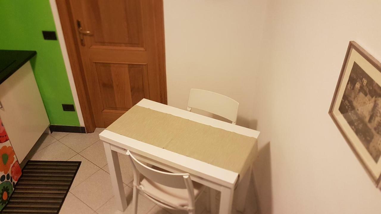 Guardando Le Stelle Appartement Vernazza Buitenkant foto